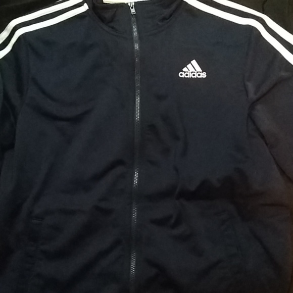 Blue adidas kids Jacket - Picture 2 of 3
